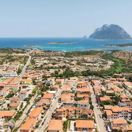 Terrazza Su Tavolara By Wonderful Italy * Porto San Paolo (Sardinia)