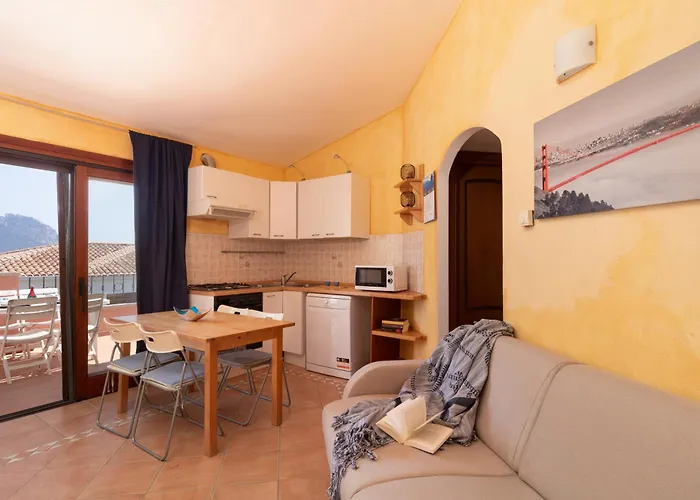 Daire Terrazza Su Tavolara By Wonderful Italy